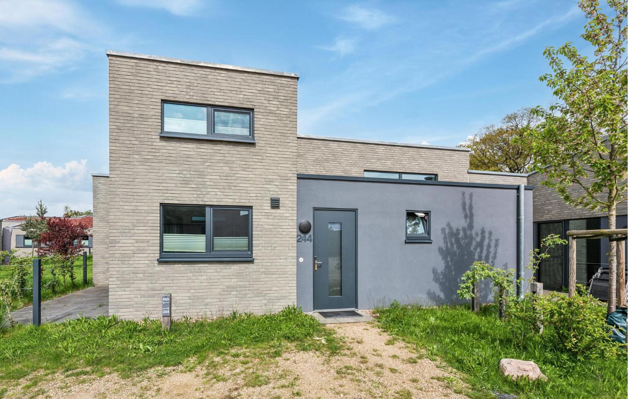 3 Bedroom Stunning Home In Lembruch-Duemmer See Eksteriør billede